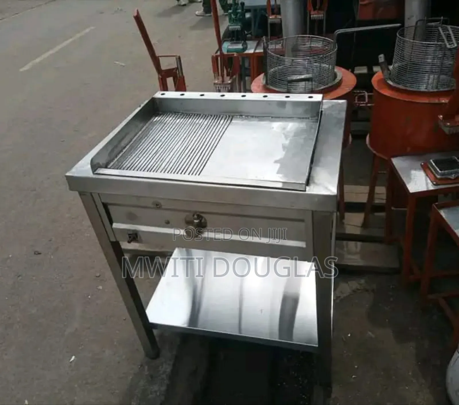 Stable Half Grooved Griddle