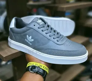 Adidas Smart Casual Sneakers