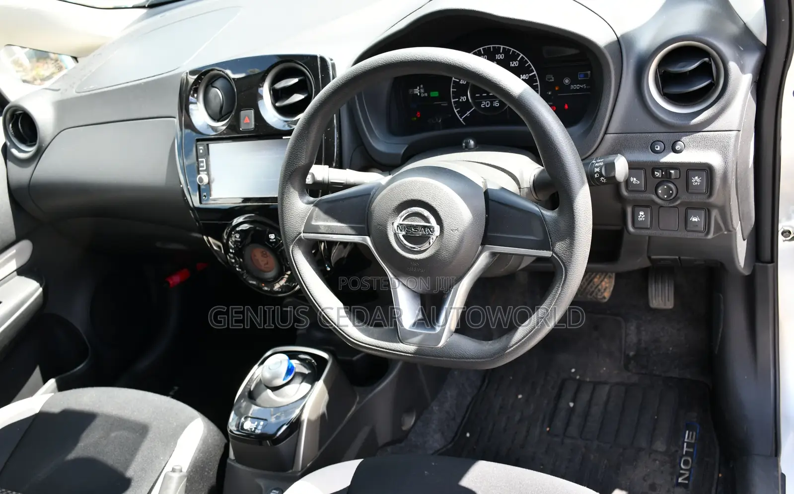 Nissan Note 2017 Silver