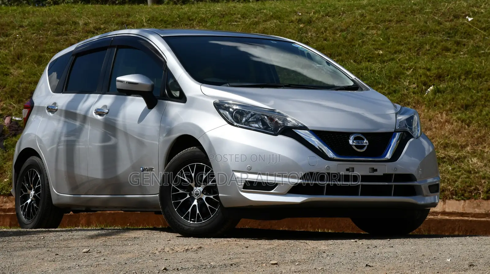 Nissan Note 2017 Silver