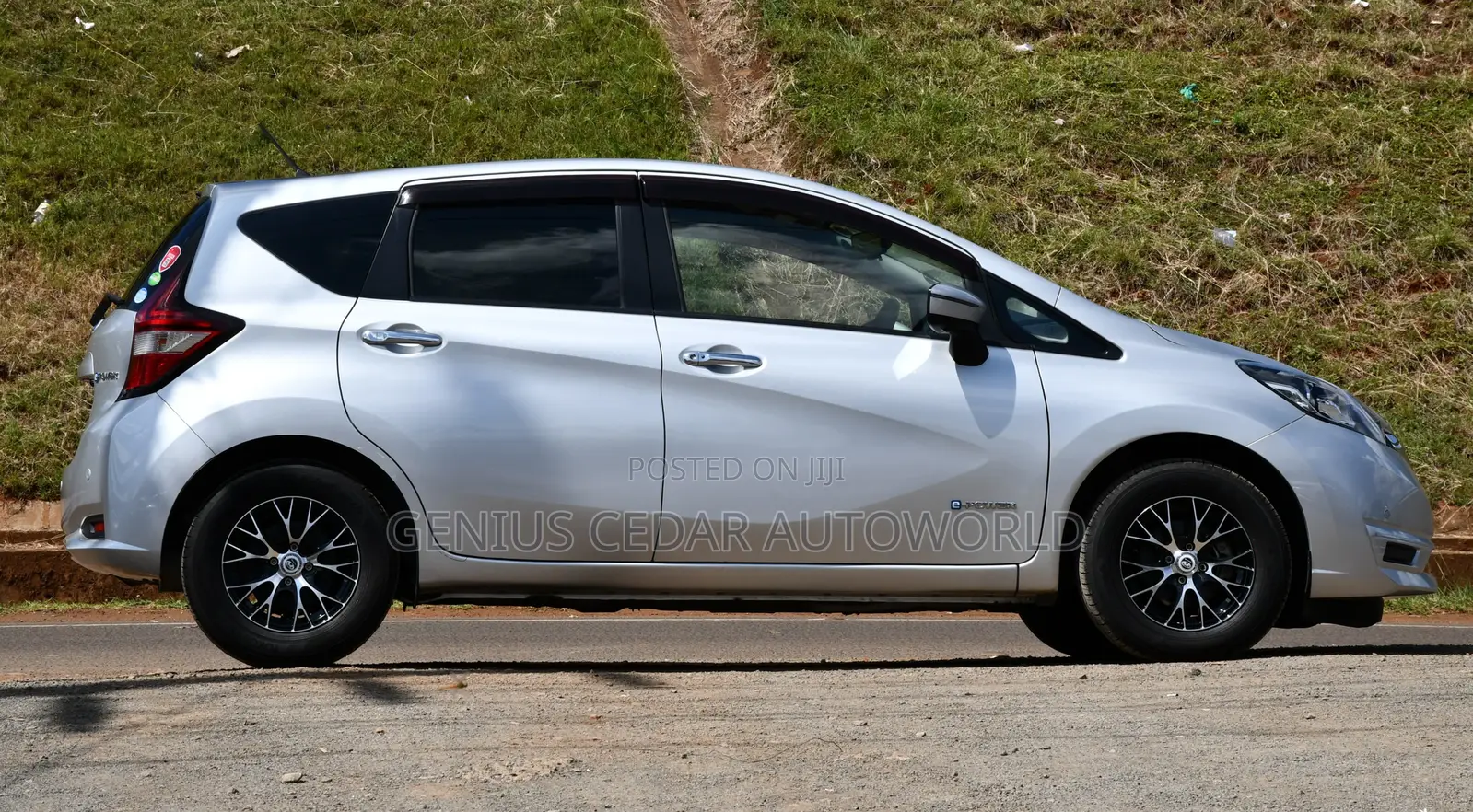 Nissan Note 2017 Silver