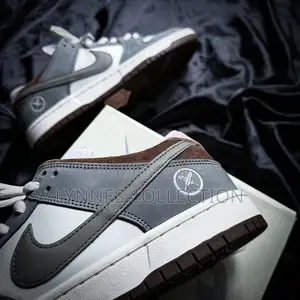 Nike Sb Dunks Yuto 'Horigome' Sneakers