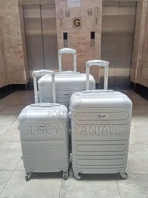 Suitcase 3 in 1 Luxurious Fibre Suitcase*