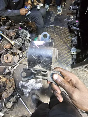Gear Box Mounting for Honda Stepwagon