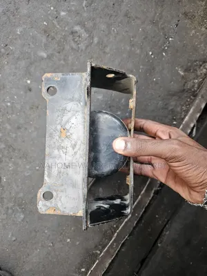 Gear Box Mounting for Suzuki Swift