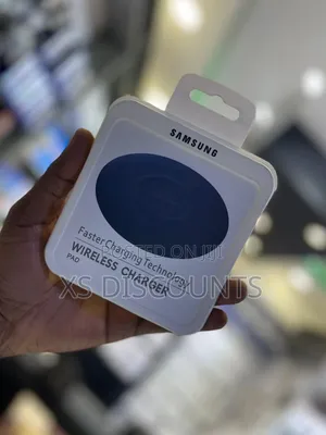 Samsung Faster Charging Wireless Charger Pad .