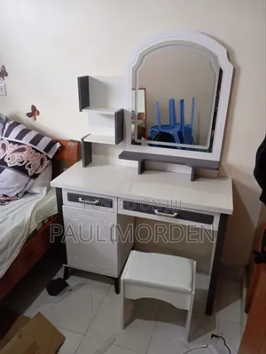 Modern Vanity Dressing Table With Stool