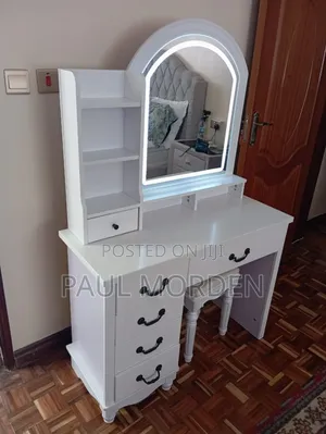 Fashion Luxury Design Dressing Table Table With Mirrors