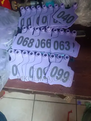 Numbered Ear Tags (001-100)Pack