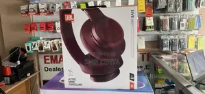 JBL Live 660 Headphones