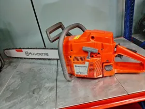 Husquvarna 272 Chainsaw