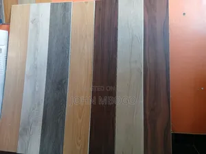 SPC Floor . SPC Laminates .