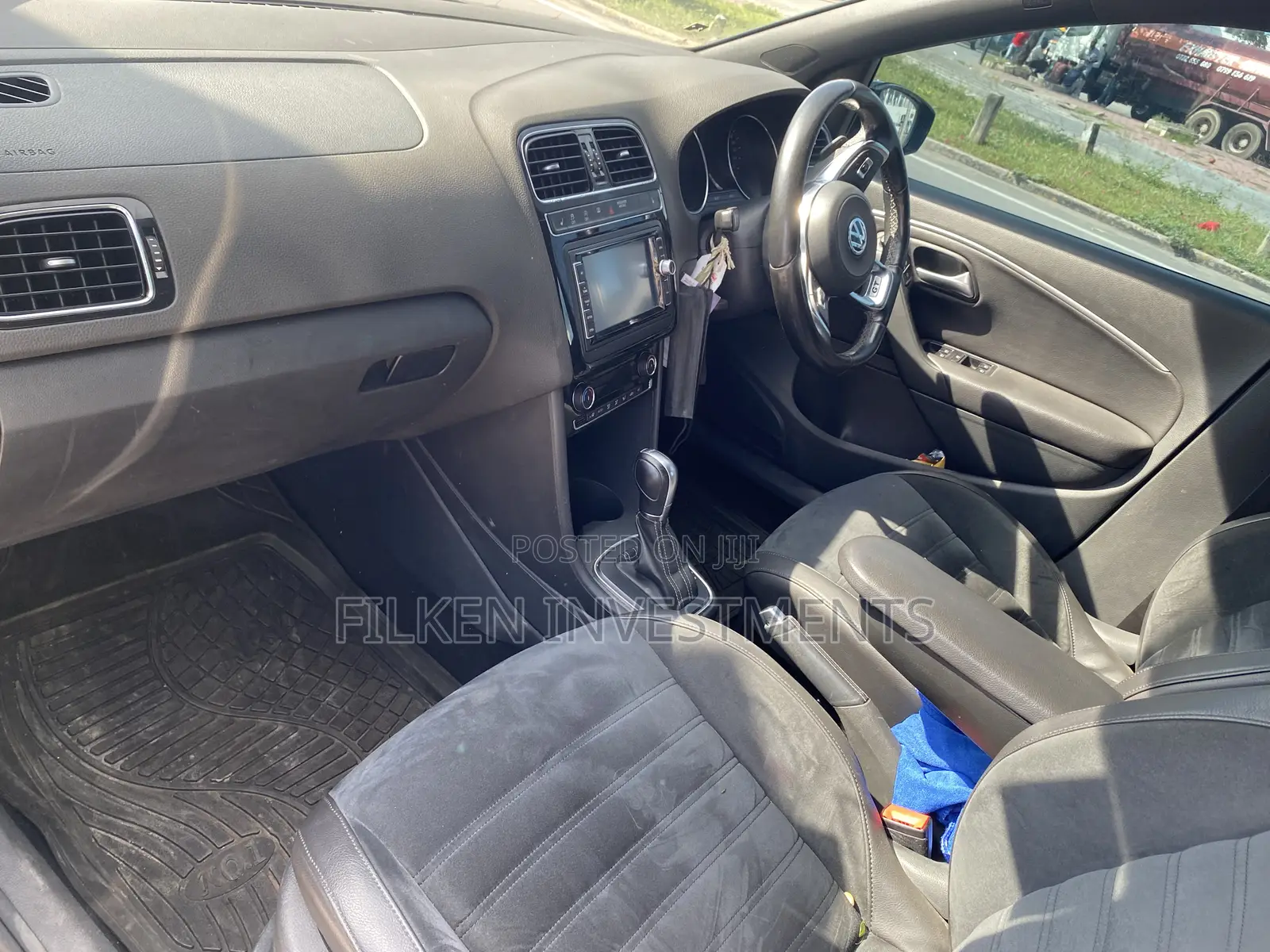 Volkswagen Polo 2017 Blue