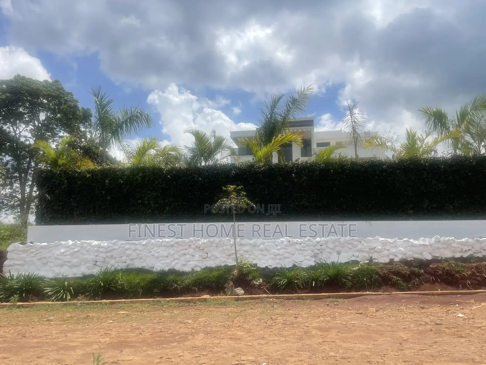 1/2 Acre Plot