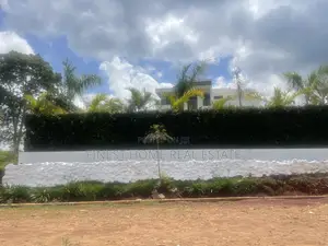 1/2 Acre Plot