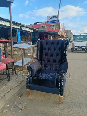 King Chair or Pedicure Seat Black Velvet,