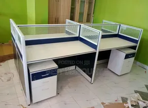 Four Way Workstation (120*60*75)