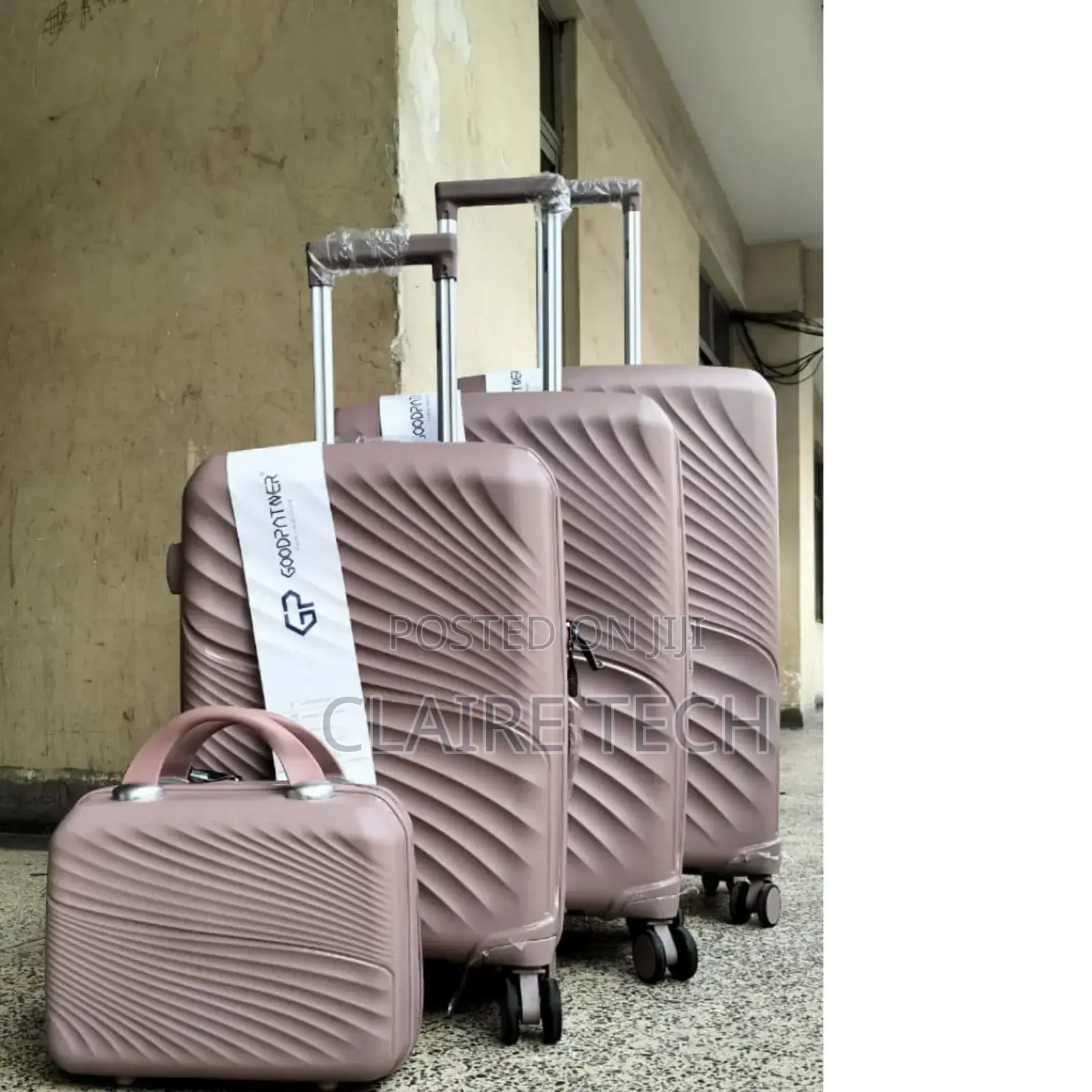 4 in 1 Unbreakble Laxurious Rubber Suitcase Briefcase