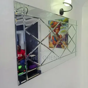 Bevaled Pattern Wall Morror