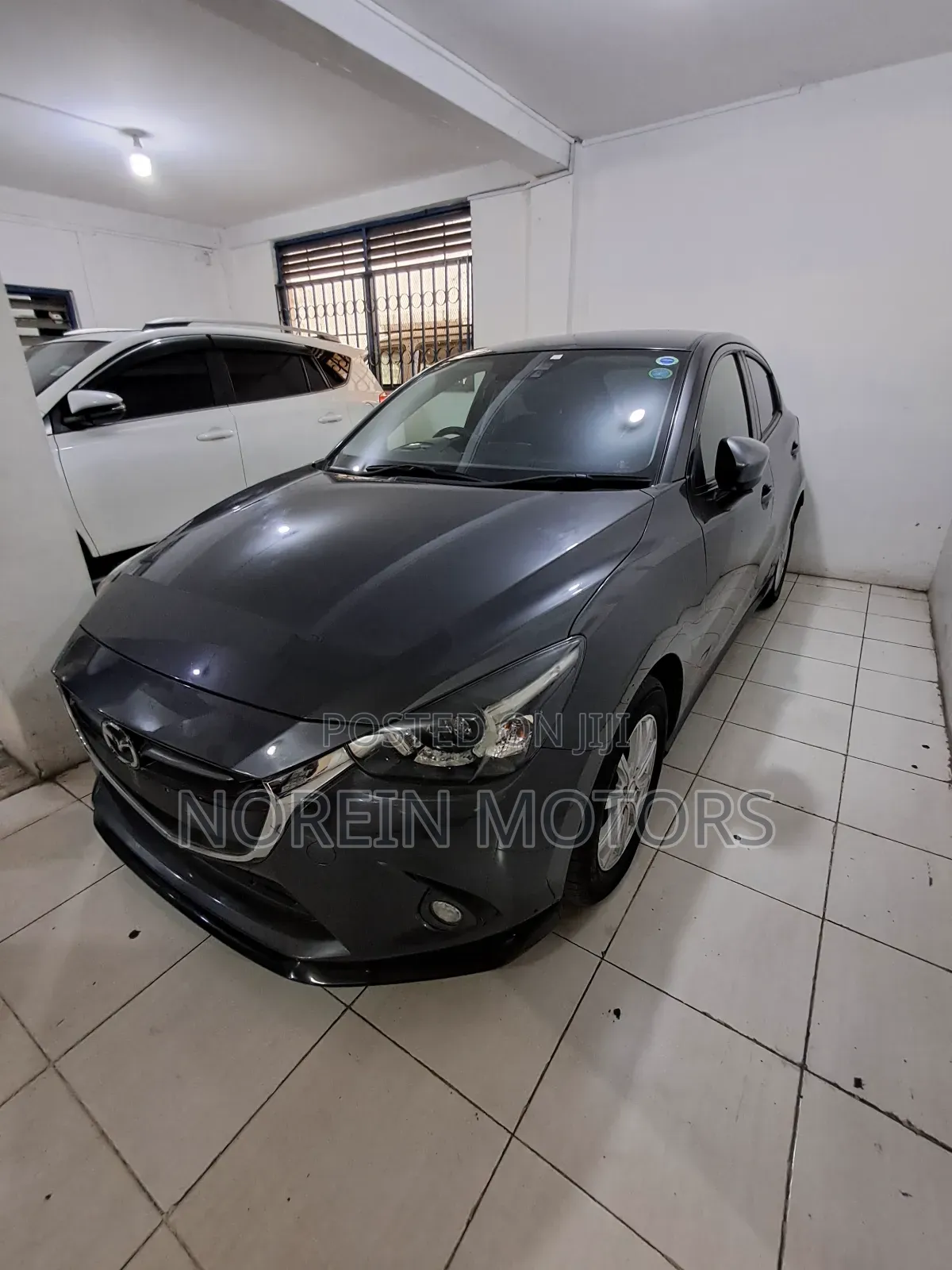 Mazda Demio 2017 Gray