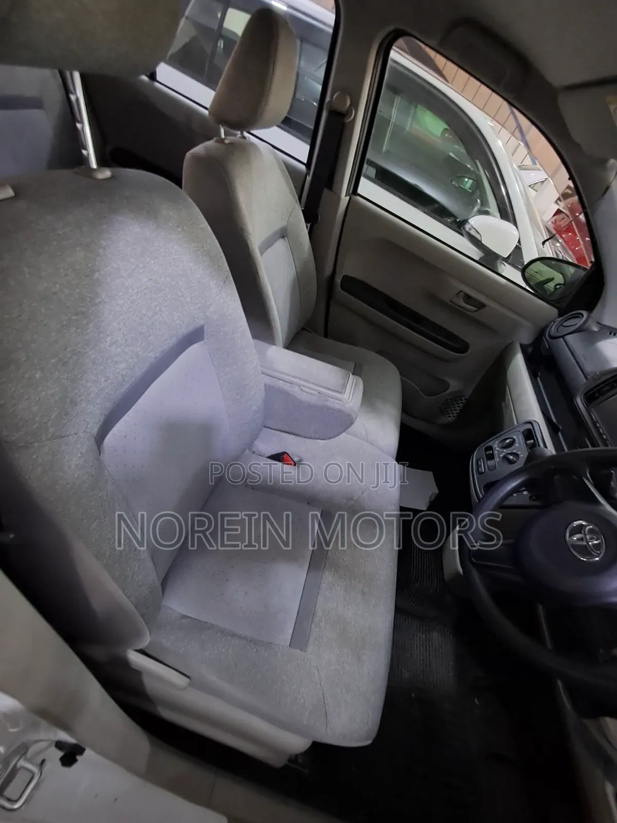 Toyota Passo 2017 White