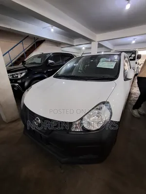 Nissan Advan 2017 White