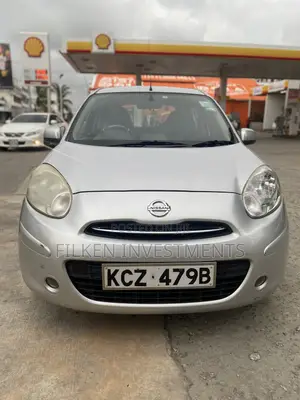 Nissan March 1.2 AWD 2013 Silver