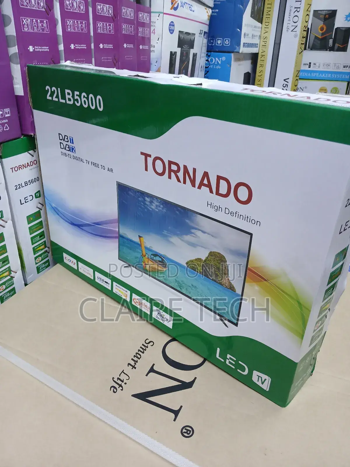 Tornado 22-Inch AC/DC LED Digital
