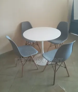 Dinning Table And Chairs