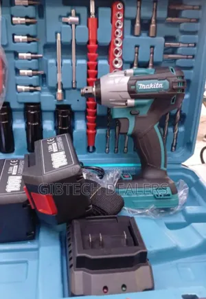 Makita Impact Wrench 198v