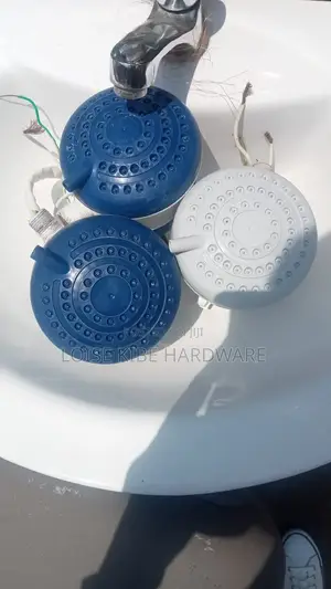 X UK Shower Available