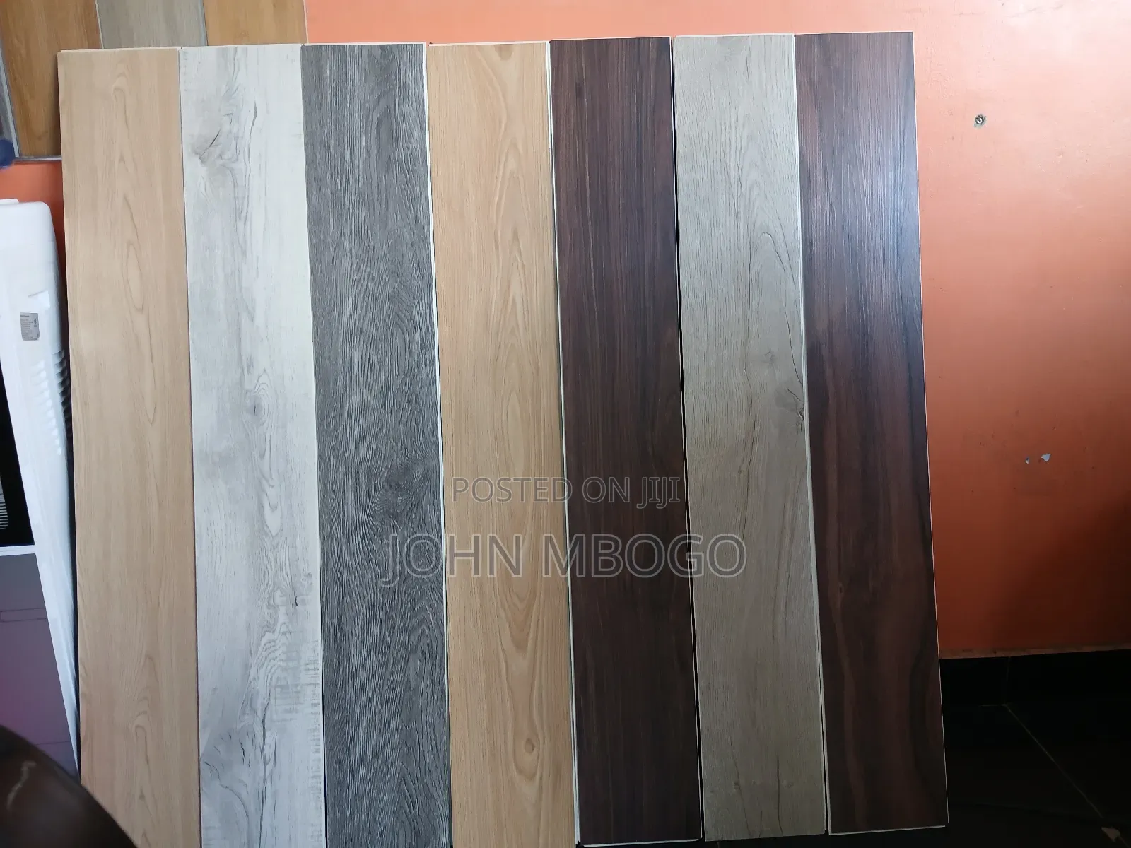 Laminated Floor -SPC Laminates