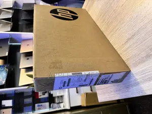New Laptop HP EliteBook 840 10 16GB Intel Core I7 SSD 1T