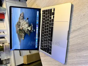 Laptop Apple MacBook Pro 2020 8GB Intel Core I5 SSD 500GB