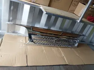 Toyota Hiace 5l/3l Chrome Grille