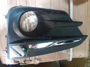 Subaru Impreza 2016-2017 Foglight Cover
