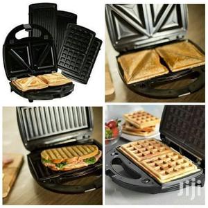 3 in 1 Sandwich Maker, Waffle Maker and Grill