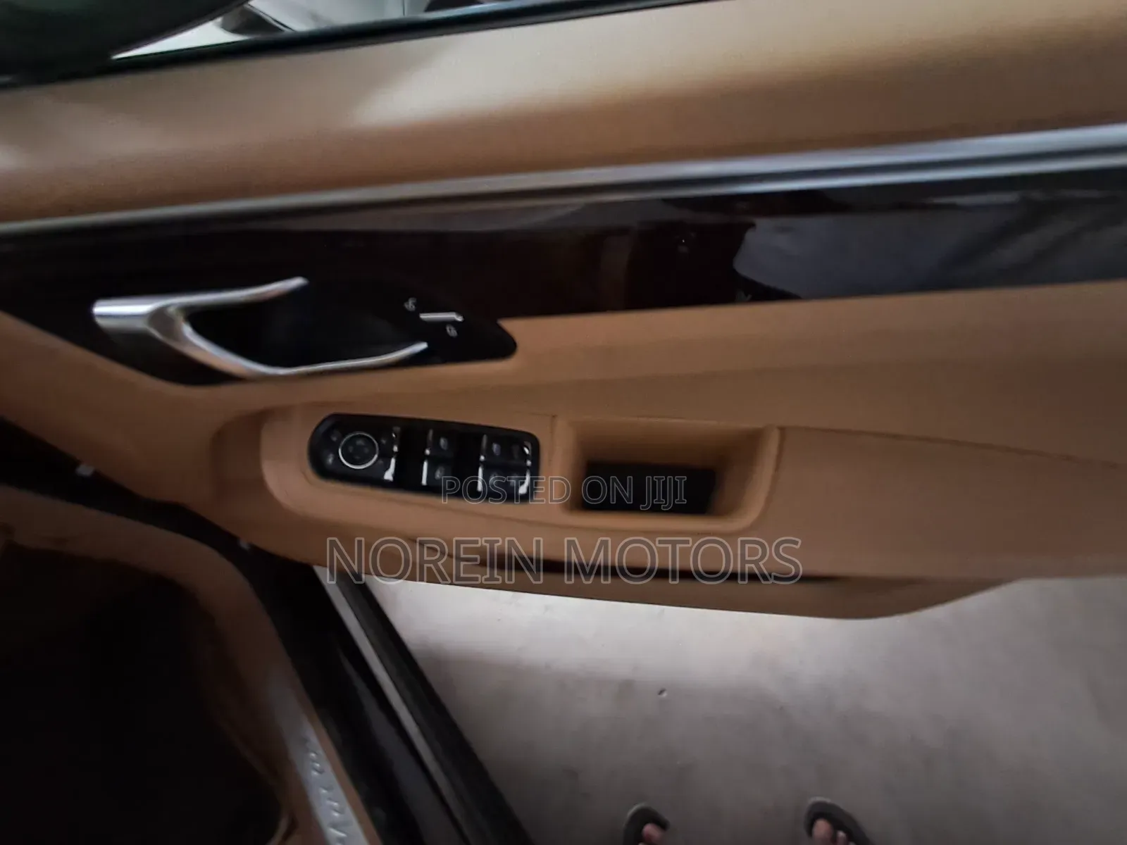 Porsche Macan 2017 Brown