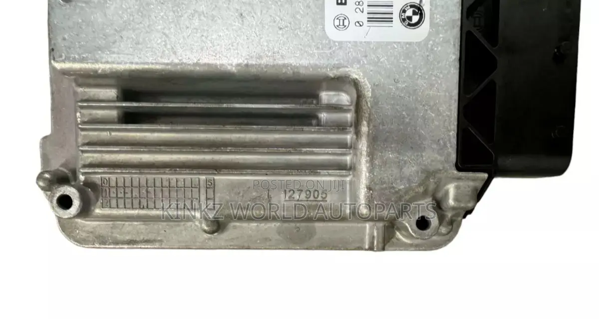 BMW E90 E91 E92 E93 Engine Control Unit Ecu Dde 13618512047