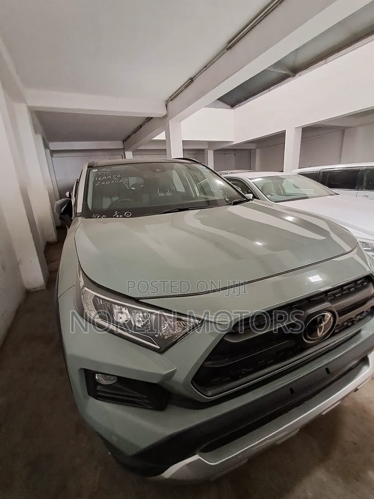 Toyota RAV4 2019 Blue