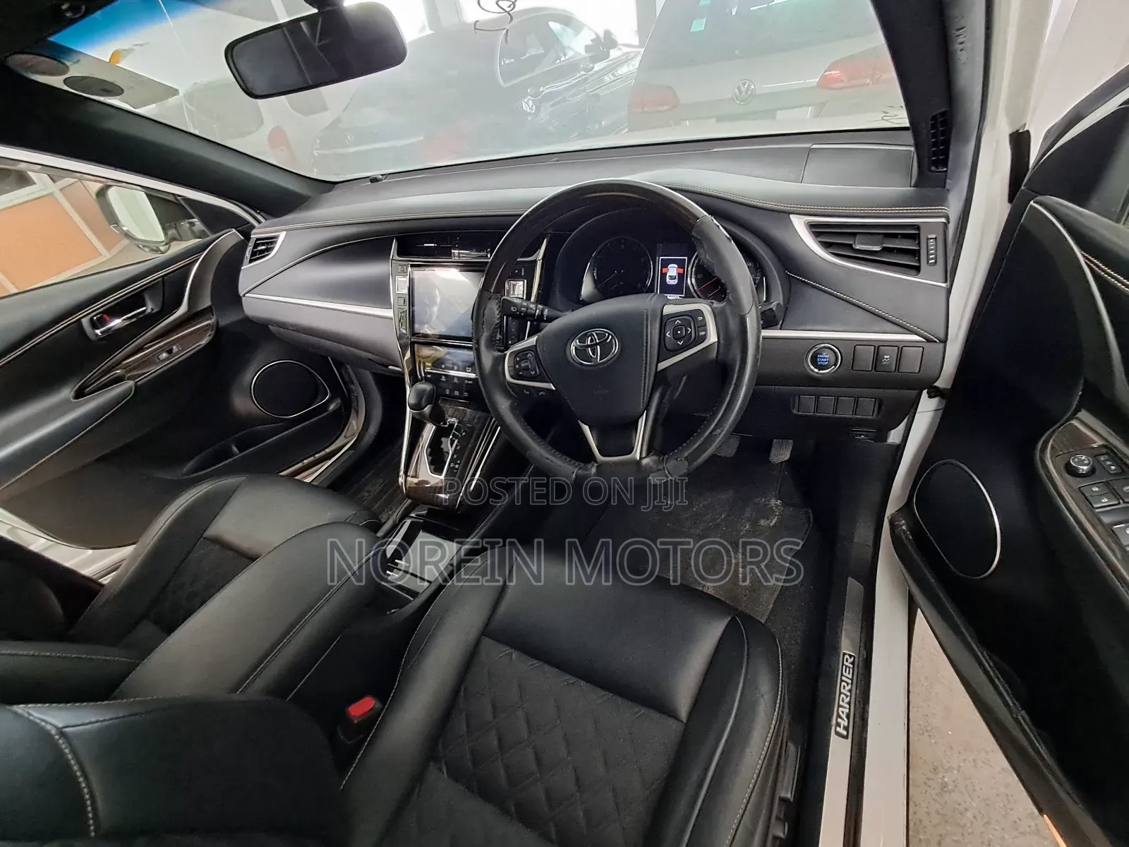 Toyota Harrier 2017 Beige