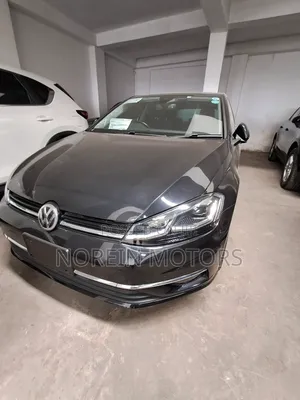 Volkswagen Golf 2017 Matt Black