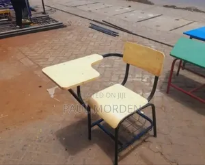 College Chair/School Chair