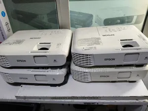 We Sell Projectors
