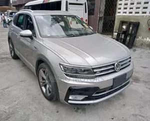 Volkswagen Tiguan 2017 Silver