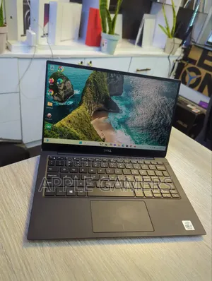 Laptop Dell Latitude 7390 16GB Intel Core I7 SSD 1T