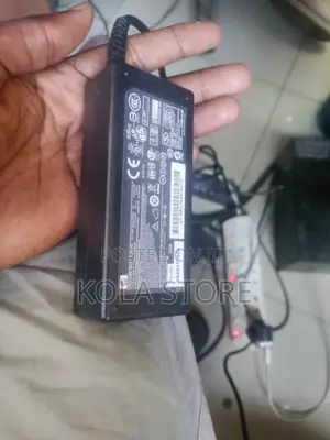 Hp Bigpin Adaptor Charger