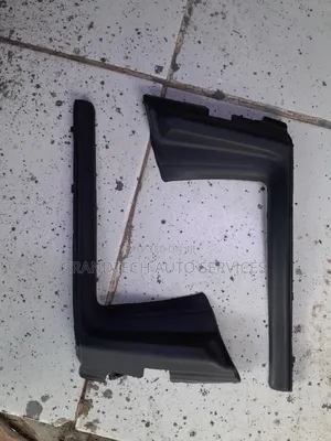 Toyota Vitz Jewela Windscreen Finishers Moulding