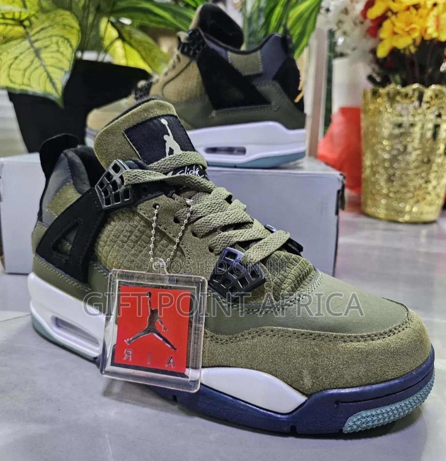 Jordan 4 Olive Green Sneakers