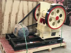 PE150×250 PE250×400 Commercial Granite Crushing Equipment